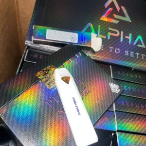 Alpha 1G designer disposable vape pen